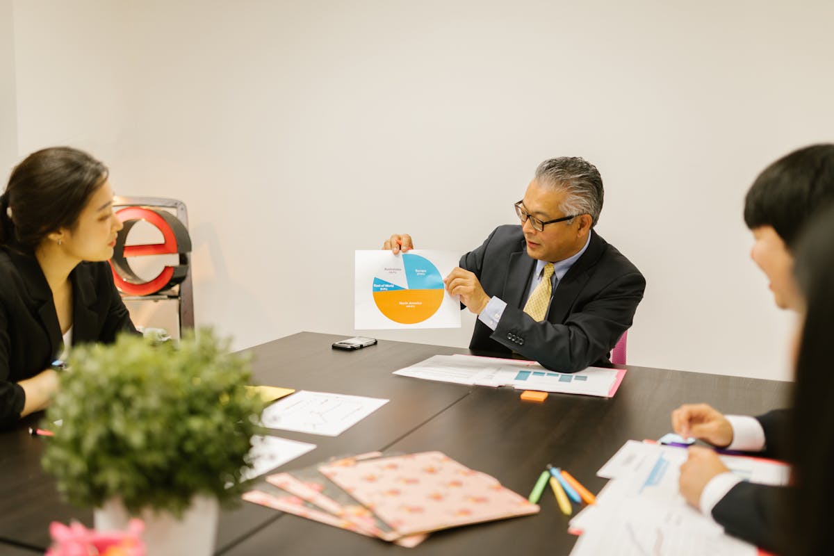 原一探偵事務所のオフィス